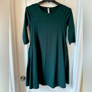 Forest Green Knit 3/4 Sleeve Midi Swing Dress, size Large